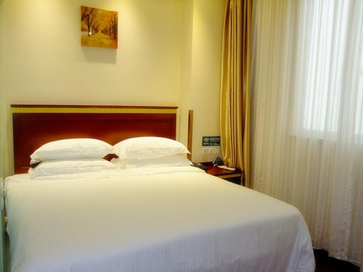 Greentree Inn Shandong Qingdao Wuyishan Road Jiashike Shopping Center Business Hotel Exterior foto